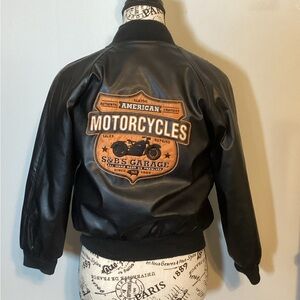 CHILDREN’S MOTORCYCLE JACKET WARM, SNAP CLOSURE & POCKETS Size 8